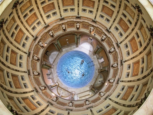 Bildnachweis: Mit freundlicher Genehmigung der CARASANA Bäderbetriebe GmbH Bildnachweis: Mit freundlicher Genehmigung der CARASANA Bäderbetriebe GmbH