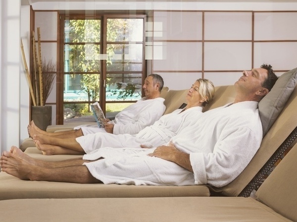 Saunalandschaft Bildnachweis: Copyright: Mit freundlicher Genehmigung des Marketing&Vertrieb der AQUALON Therme Saunalandschaft Bildnachweis: Copyright: Mit freundlicher Genehmigung des Marketing&Vertrieb der AQUALON Therme