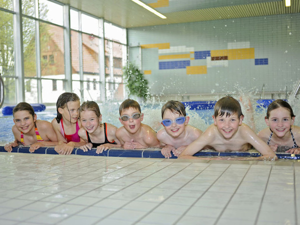  Bildnachweis: Mit freundlicher Genehmigung der Stadtwerke Freudenstadt � B�derbetrieb